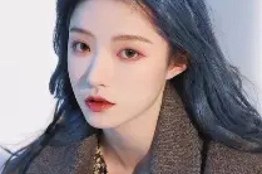 探店博主的一个“避雷贴”杀死了一家排队三小时的网红店？