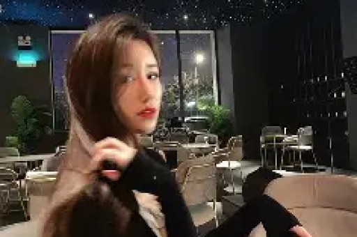 不堪入目！多位女网红擦边被封要看更“私密”的需要付费！